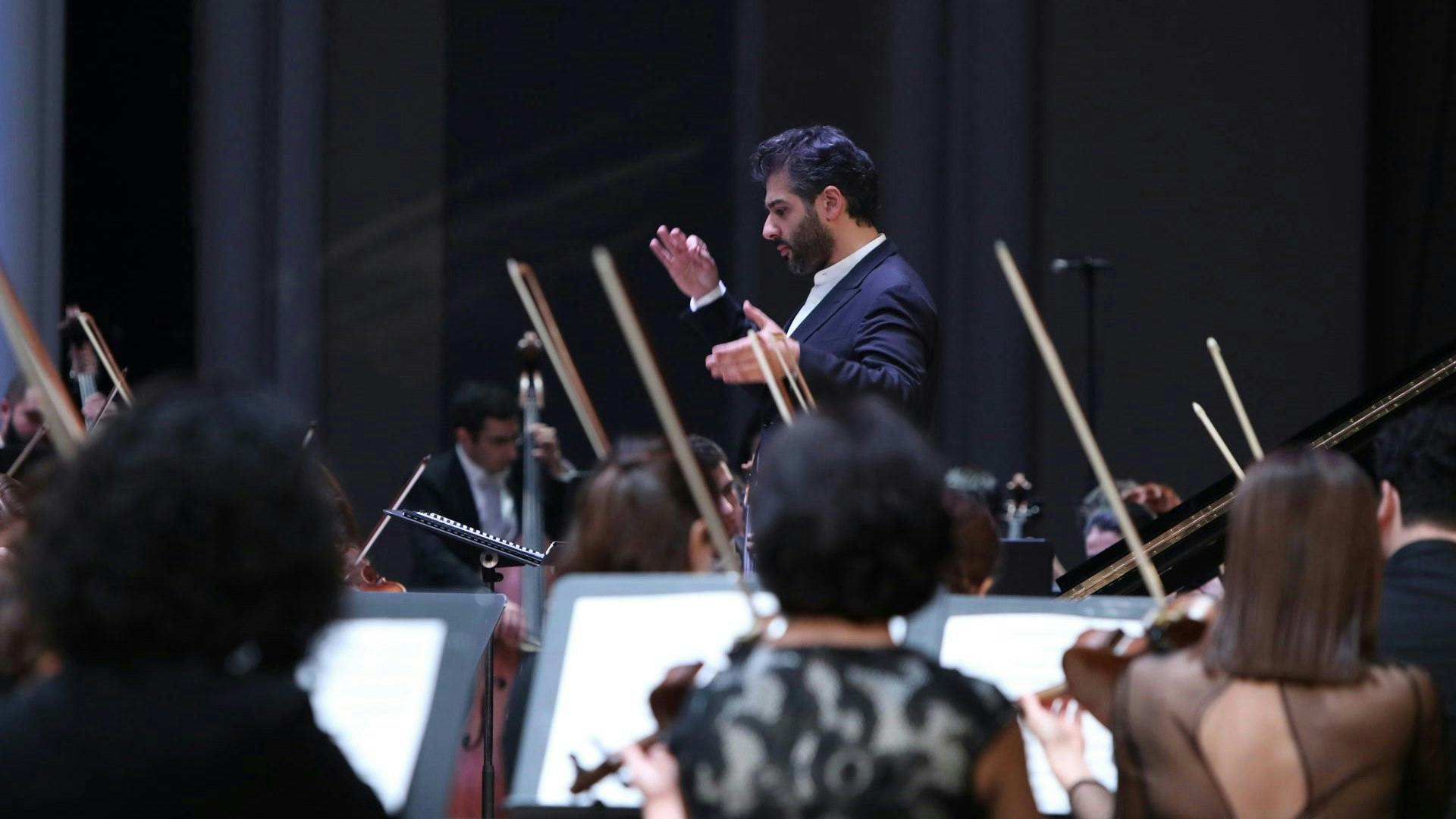 Shostakovich's 12th by the Armenian State Symphony Orchestra