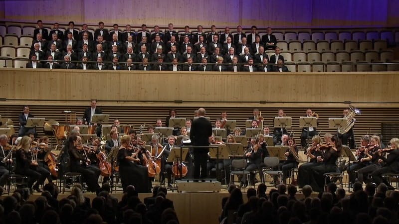 Järvi's Inaugural Concert with Tonhalle Orchester Zürich